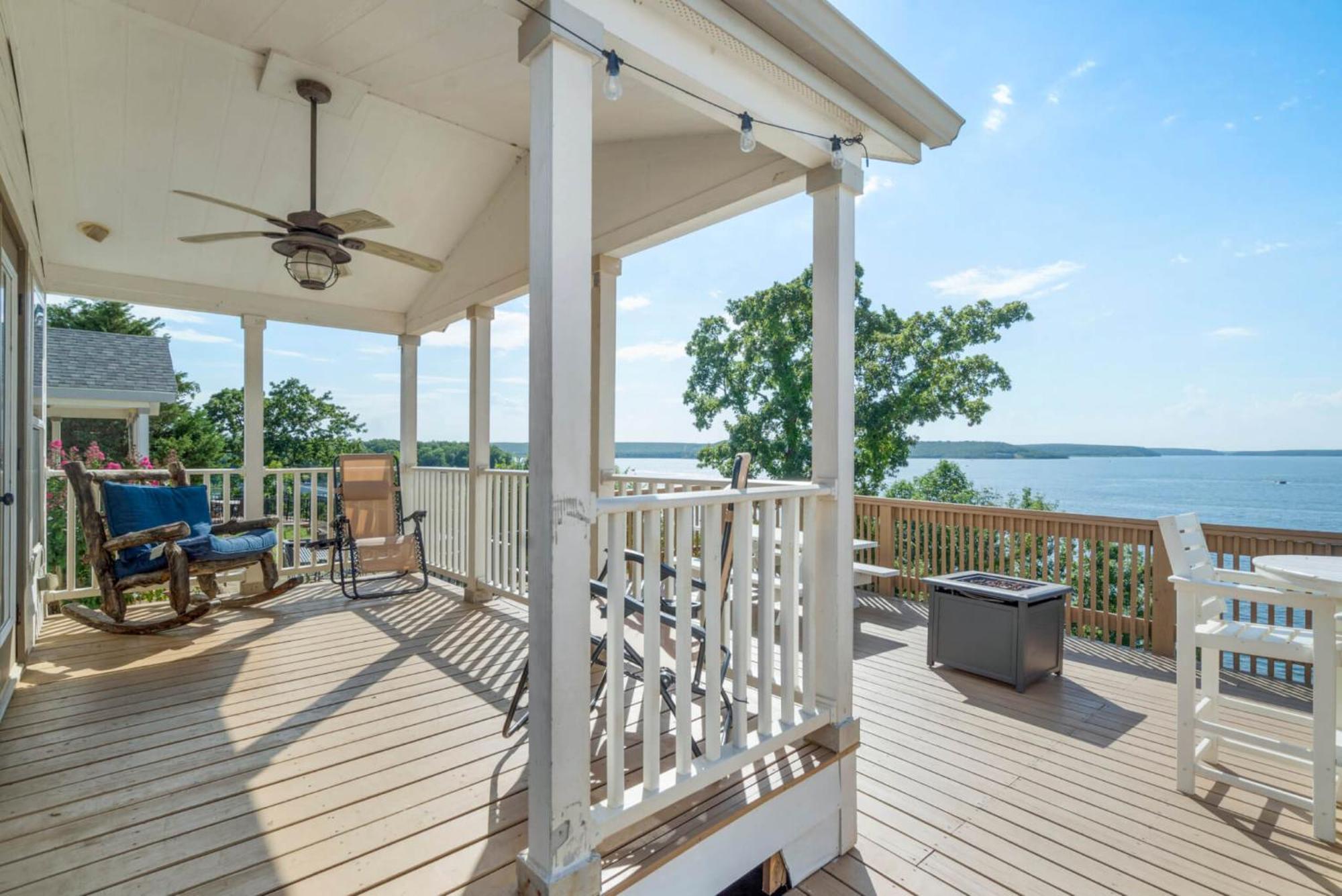 Crosstimbers Marina And Cottages Sperry Exterior foto