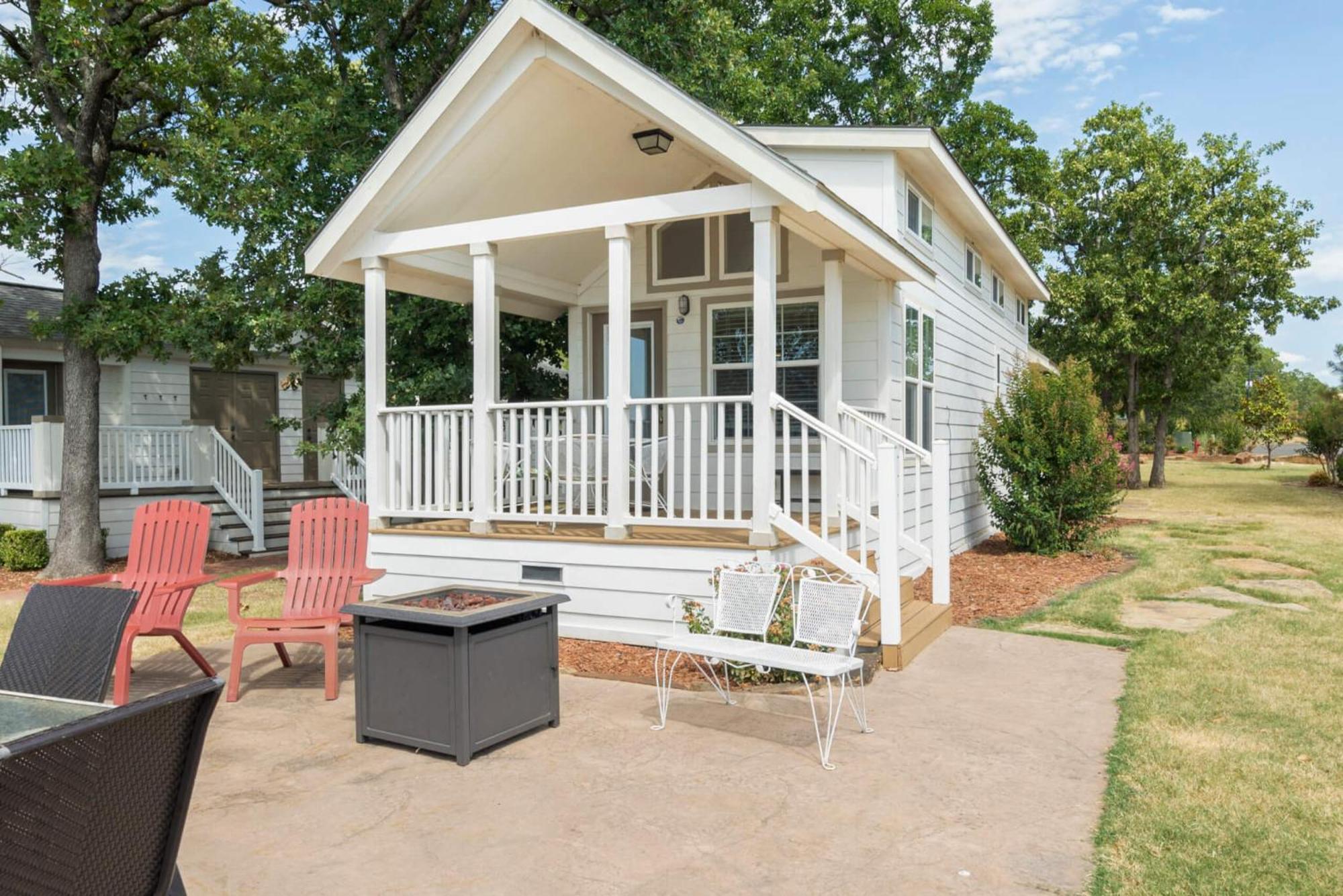 Crosstimbers Marina And Cottages Sperry Exterior foto