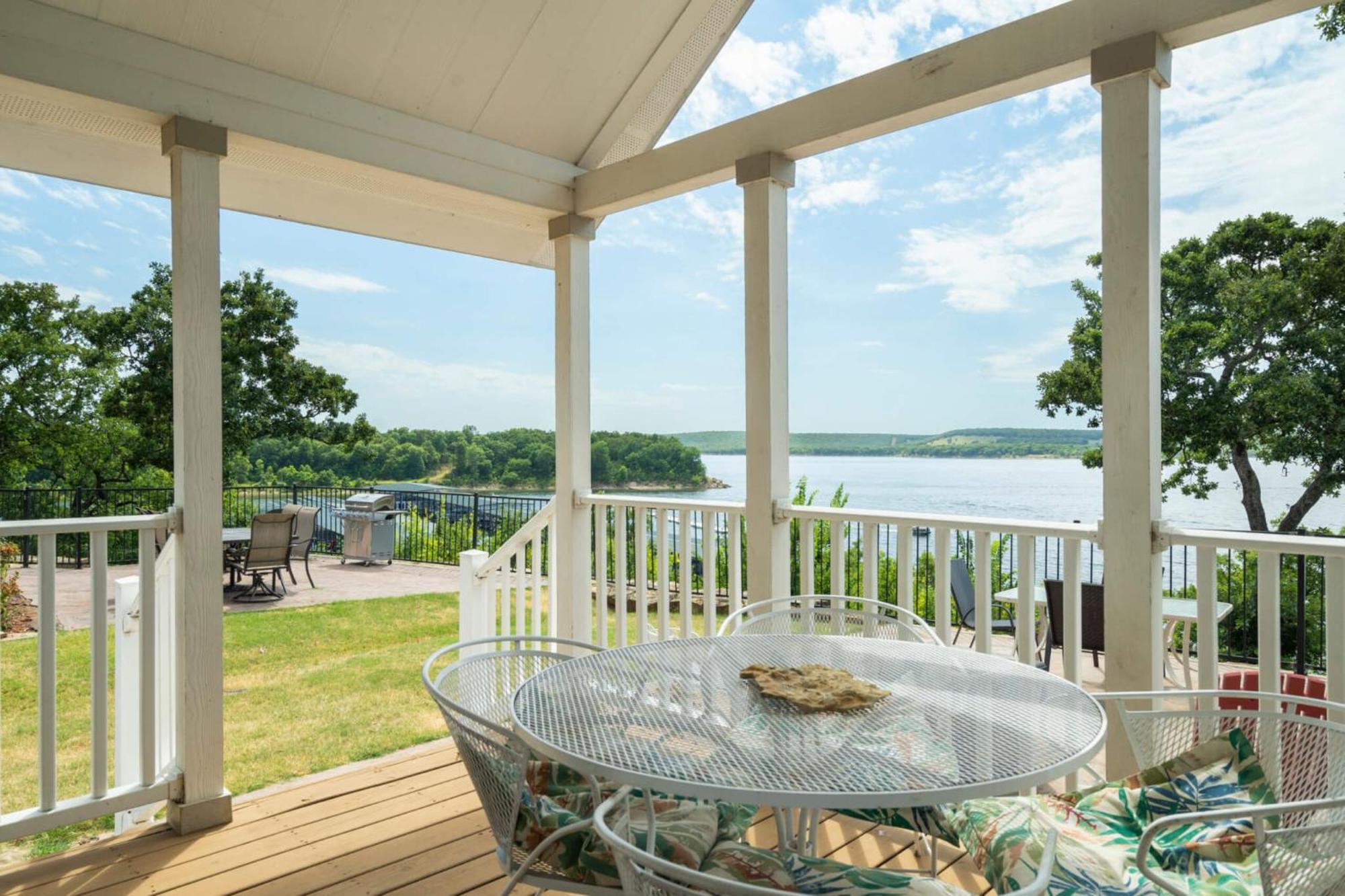 Crosstimbers Marina And Cottages Sperry Exterior foto