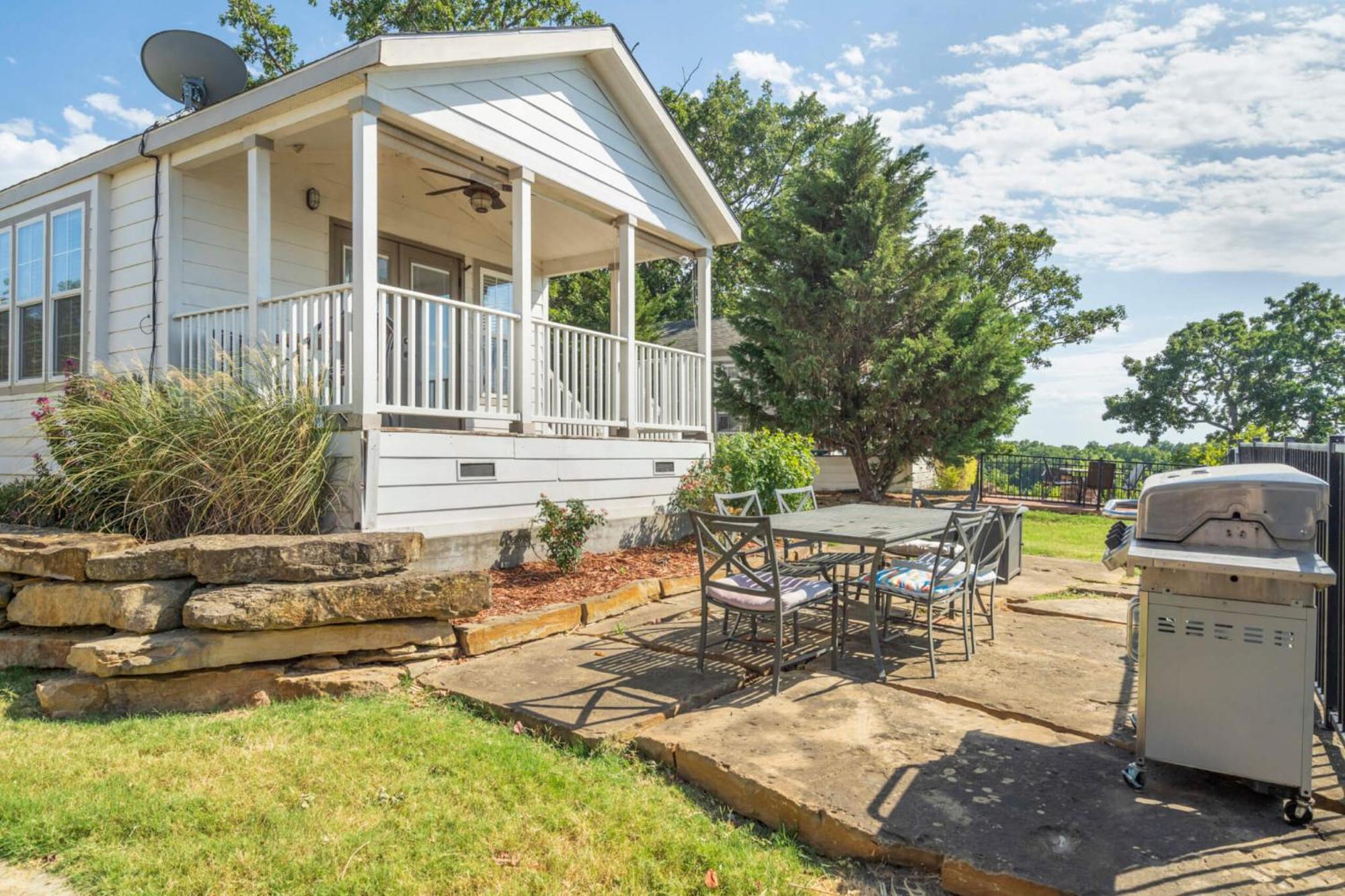 Crosstimbers Marina And Cottages Sperry Exterior foto